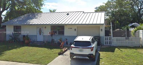0-4166 Caesar Cir, Greenacres, FL, 33463-4655 | Card Image