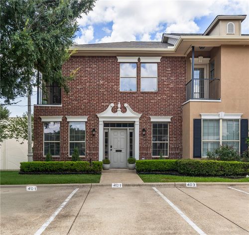 401 Forest Dr, College Station, TX, 77840-2078 | Card Image