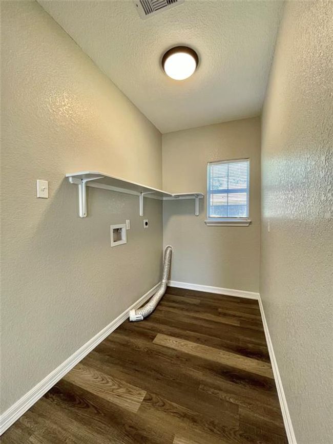 305 N Ave A | Image 15