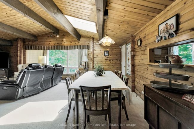 254 Lakeshore Rd, House other with 3 bedrooms, 2 bathrooms and 4 parking in Huntsville ON | Image 15