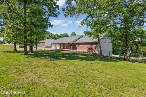 7412 Bode Ferry Rd, Jefferson City, MO, 65101-7600 | Card Image