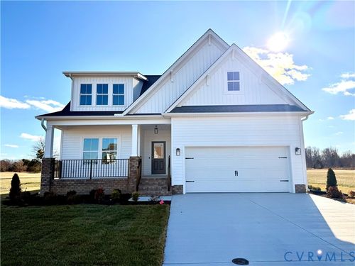 172 Logan Way, Tappahannock, VA, 22560-5173 | Card Image