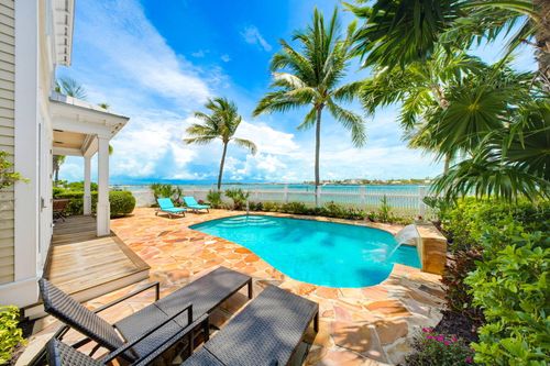 293 Sunset Key Dr, Key West, FL, 33040-8406 | Card Image