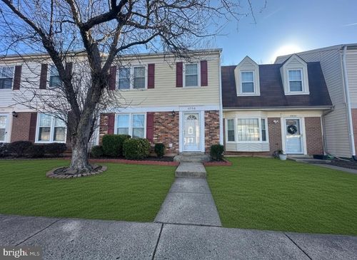 8956 Milroy Ct, MANASSAS, VA, 20110-4259 | Card Image