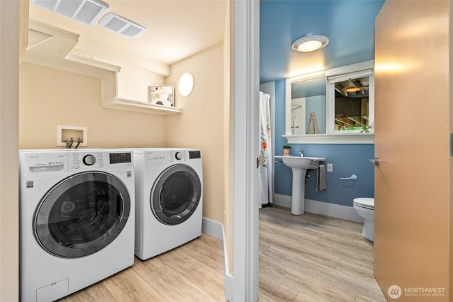 Lower ADU - Laundry Room | Image 31