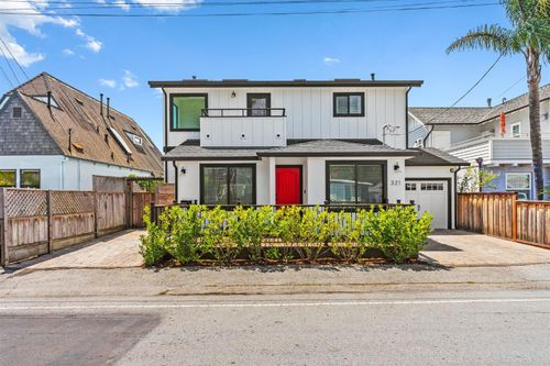 321 9th Ave, Santa Cruz, CA, 95062-4616 | Card Image