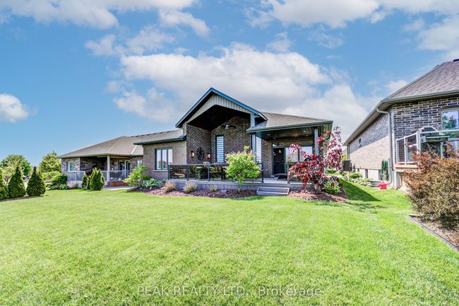 8 Loganville Lane, Condo with 3 bedrooms, 3 bathrooms and 2 parking in New Hamburg ON | Image 44