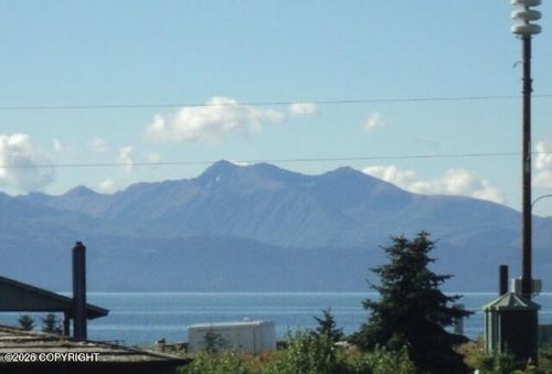 253 E Bunnell Ave, Homer, AK, 99603-7827 | Card Image