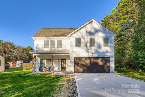 373 Patience Dr, Concord, NC, 28025-9553 | Card Image