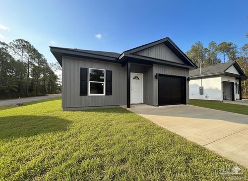 2942 N 14th Ave, Milton, FL, 32583-5848 | Card Image