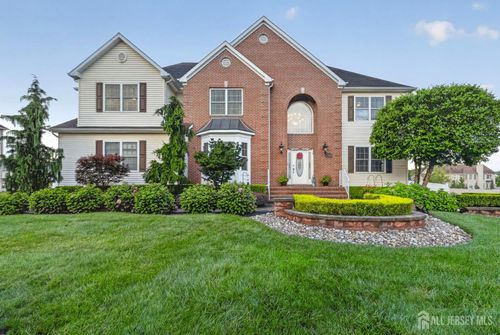 5 Adam Ct, Monroe, NJ, 08831-0167 | Card Image