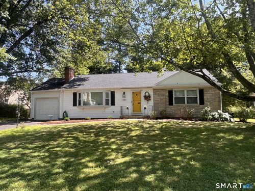 48 Meadow Farms Rd, West Hartford, CT, 06107-3117 | Card Image