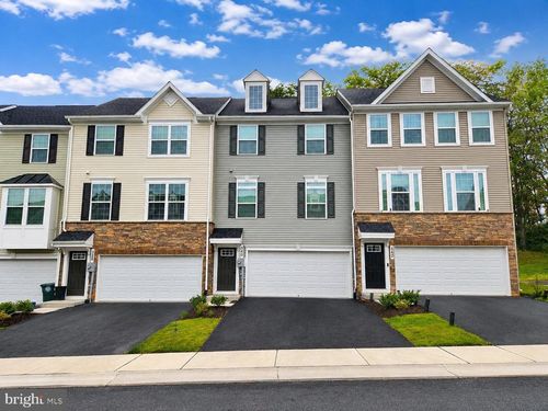 340 Paca Gardens Ln, FREDERICK, MD, 21703-5878 | Card Image