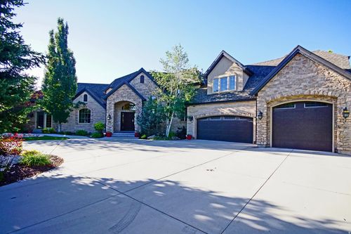 2054 E 6425 S, Holladay, UT, 84121-2208 | Card Image