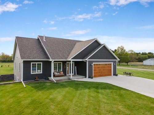 N806 Long Dr, Fort Atkinson, WI, 53538-9100 | Card Image