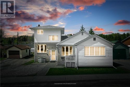 22 Diorite St, Copper Cliff, ON, P0M1N0 | Card Image