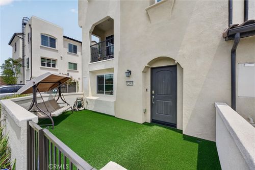 12903 Calabria Dr, La Mirada, CA, 90638-1956 | Card Image