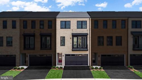 13724 Aviation Pl, HERNDON, VA, 20171-5401 | Card Image