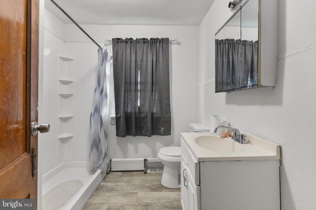 Residential in CARNEYS POINT 3