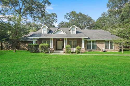 1015 Winchester Bnd, Huffman, TX, 77336-4673 | Card Image