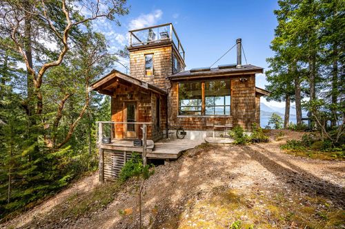 1710 Tiber Bay Rd, Cortes Island, BC, V0P1K0 | Card Image