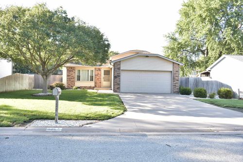525 E Maywood St, Wichita, KS, 67216-3612 | Card Image