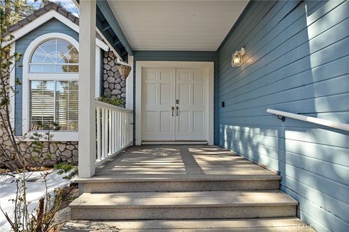 30172 Enchanted Way, Running Springs, CA, 92382-7445 | Card Image