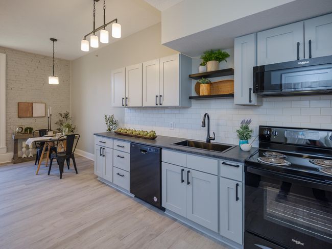 2C - 201 E Michigan Ave, Condo with 2 bedrooms, 1 bathrooms and null parking in Paw Paw MI | Image 8