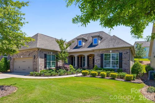 15927 Vale Ridge Dr, Charlotte, NC, 28278-8230 | Card Image