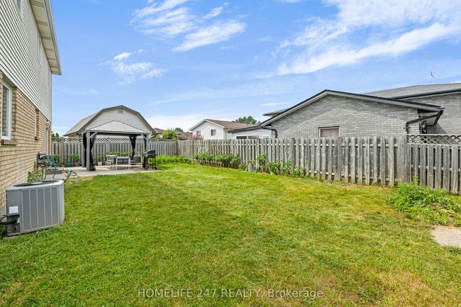 203 Somerville St, House other with 4 bedrooms, 4 bathrooms and 4 parking in Tecumseh ON | Image 33