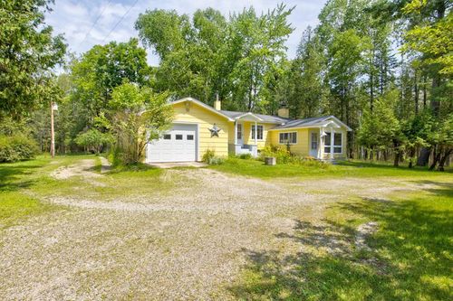 W5488 County Road 342, Wallace, MI, 49893-9301 | Card Image