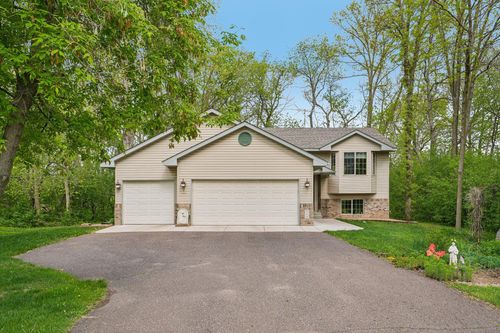715 Lewis Ave, Rush City, MN, 55069-9111 | Card Image