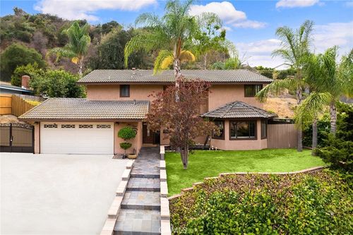 529 Bregante Dr, Diamond Bar, CA, 91765-1735 | Card Image