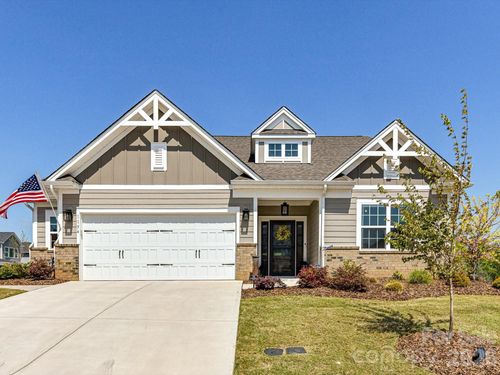 1154 Overlake Dr, Belmont, NC, 28012-0099 | Card Image