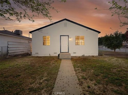 401 Mcclean, Bakersfield, CA, 93307 | Card Image