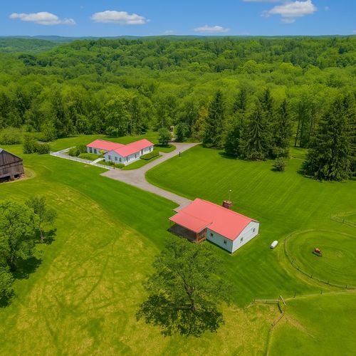 316 Noll Rd, Georgetown, PA, 15043-9655 | Card Image