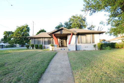 2702 Belknap Ave, Dallas, TX, 75216-3233 | Card Image