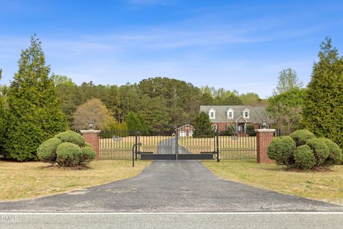 2265 Bud Lipscomb Rd, Willow Spring, NC, 27592-9437 | Card Image