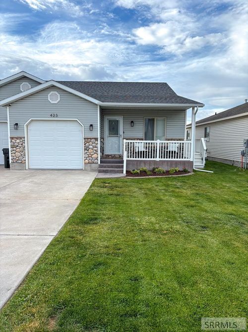 423 Neff Cir, Blackfoot, ID, 83221-2911 | Card Image