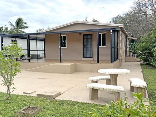 2982 Nw 95th St, Miami, FL, 33147-2361 | Card Image