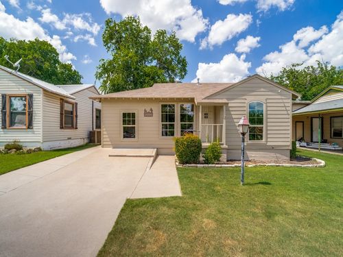 9108 Farmer Rd, White Settlement, TX, 76108-2206 | Card Image
