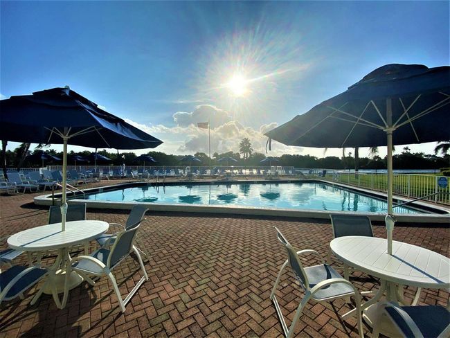 APT-204 - 28 Colonial Club Dr, Condo with 1 bedrooms, 2 bathrooms and null parking in Boynton Beach FL | Image 32