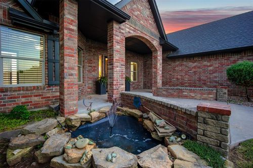 949 County Street 2932, Tuttle, OK, 73089-2445 | Card Image