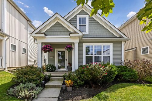 7975 Ashenden Dr, Blacklick, OH, 43004-7132 | Card Image