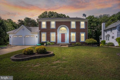 27 Upton Way, SEWELL, NJ, 08080-3621 | Card Image