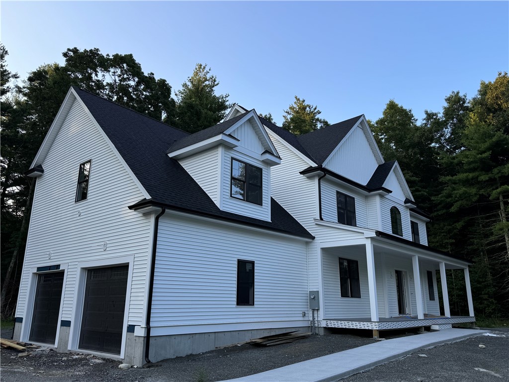 Kylie Cir, Smithfield, RI 02917