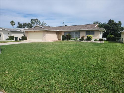 1800 Kay Dr, LARGO, FL, 33770-3054 | Card Image