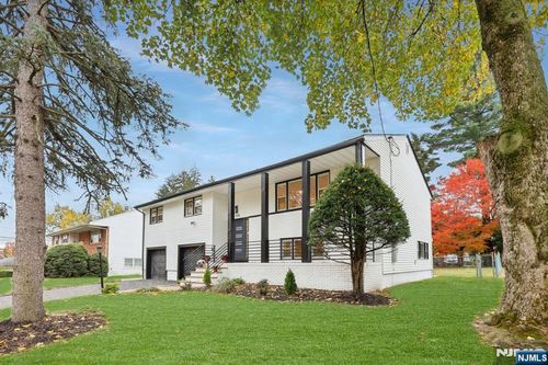 510 Finlay Pl, South Orange, NJ, 07079-2702 | Card Image