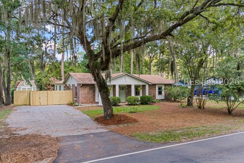 1813 Drayton Dr, Port Royal, SC, 29935-1517 | Card Image