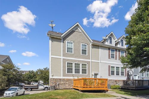15212 Greenbelt Dr, Urbandale, IA, 50323-2525 | Card Image